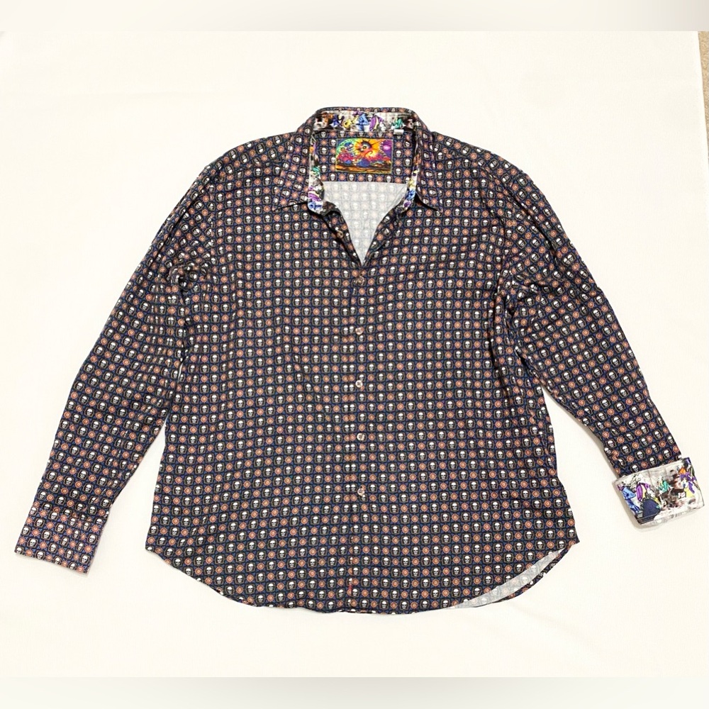 Robert Graham All Over Skulls Printed Men’s Long Sleeve Button Down Shirt